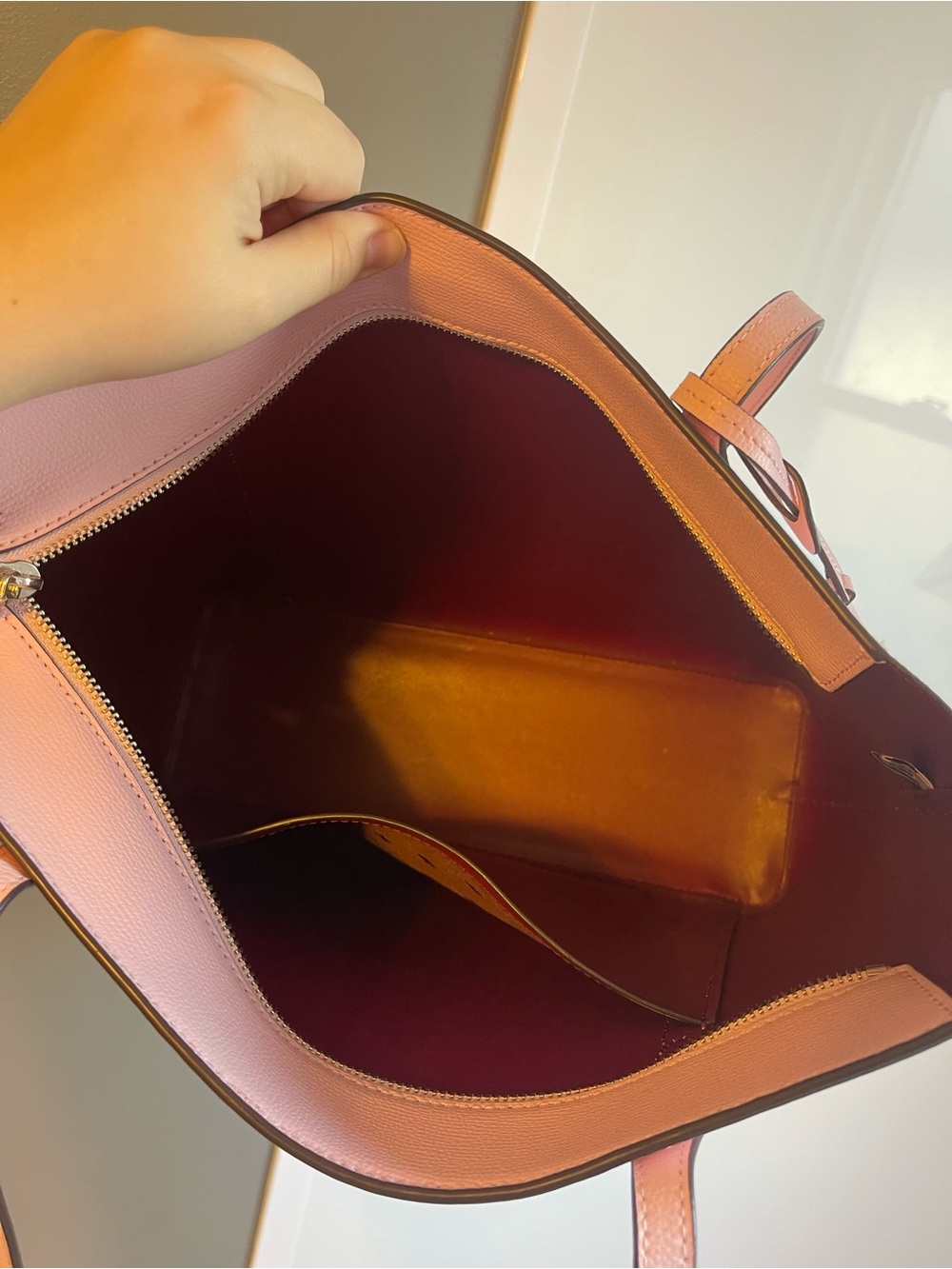Kate spade light pink tote - Picture 8 of 9